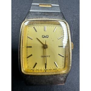 Vintage Q&Q Quartz Japan Made Gold Dial Stainless Steel Rectangle Wristwatch